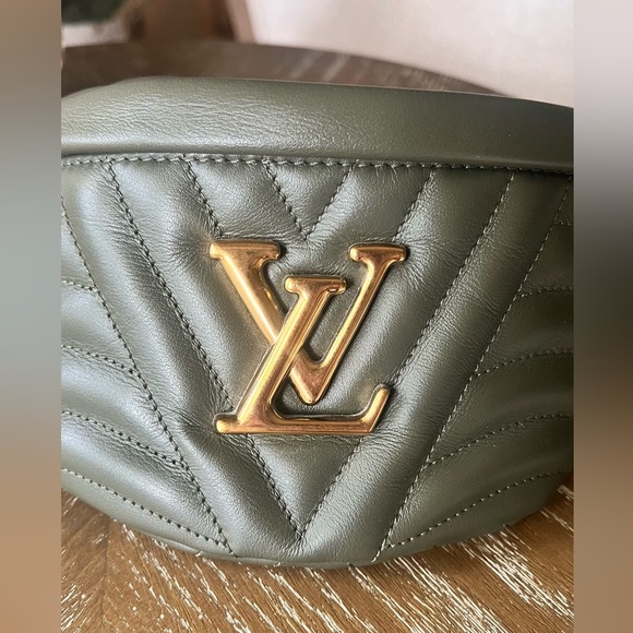 Louis Vuitton New Wave Khaki Bumbag - Picture 7 of 14